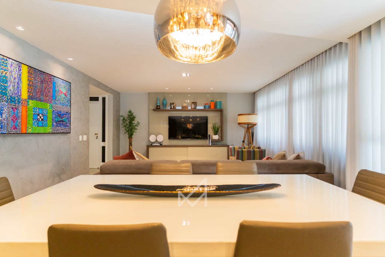 Apartamento 04 quartos à venda no bairro de Lourdes, Próximo a Praça Marília de Dirceu - Lourdes, Belo Horizonte — Mafre Imóveis