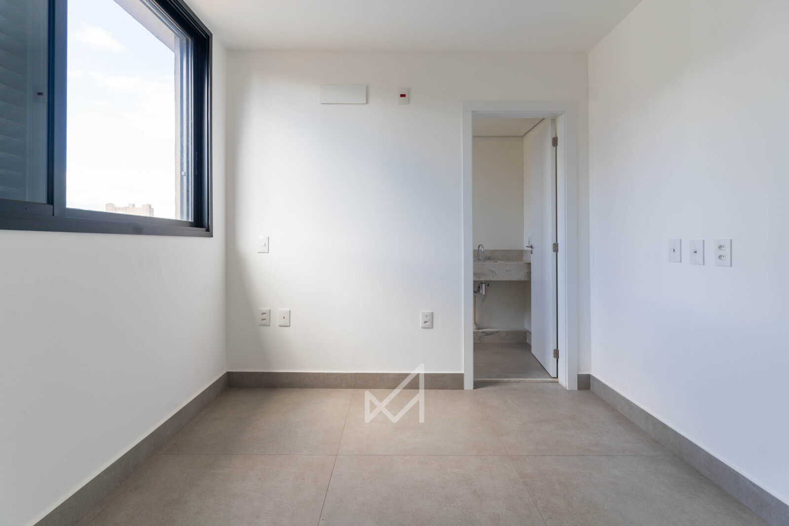 Apartamento 04 quartos à venda no bairro de Lourdes - Lourdes, Belo Horizonte — Mafre Imóveis (foto 8)